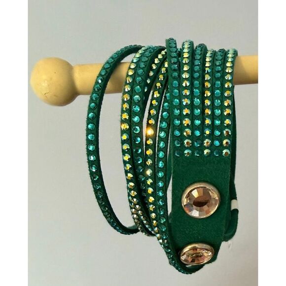 Swarovski Slake Wrap Bracelet Green with Clear & Blue Green Stones Adjustable Cr - Picture 1 of 4